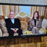 شاشة ٣٢ • بدون نت • نضيفه جدا