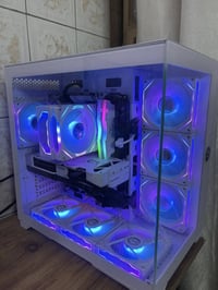 4070 سوبر • رايزن 5700X • كيس RGB