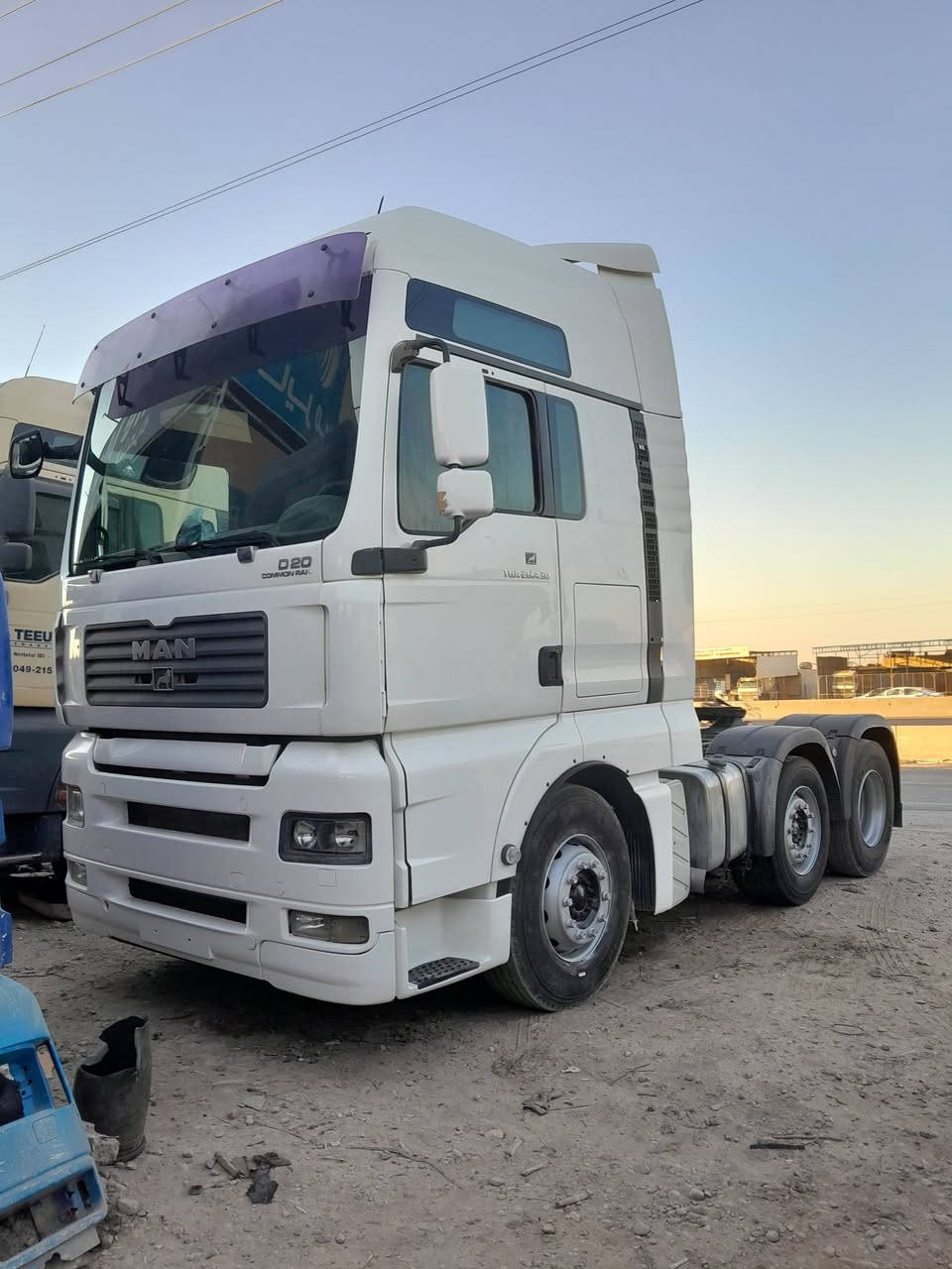 سلام عليكم للبيع مان تيكه مديل 2007سنكل أمامي ثابت مكينه انجكتر 430كير اوتوماتيك تبريد رتايدر هاف ثلاجه جوبلسات جديده باتريات جديده دبل تانكي   رقم ميسان سنويه لل 29 مربوطه براد شمتز مديل 2006سمك 5ارتفاع 265 تخم تاير دنكير رفاع جهاز سيمكس تو شاشه ميتين أوربي سله سبيرات صندوك عبار شاصي بس الركبه سياره جاهزه للشغل السعر 310او بيهه مجال مكاني بغداد للإستفسار الاتصال ***********
