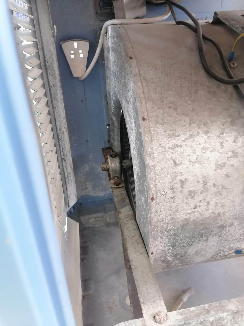 مبردة للبيع حجم 2000 نظيفة  فقط يحتاجلهه غسل من الاتربة استخدام قليل جداالسعر ب110
المكان سيدية


**إذا كنت صاحب هذا الإعلان وتريد حذفه لأي سبب، رجاءا أرسل رسالة إلى الدعم الفني**