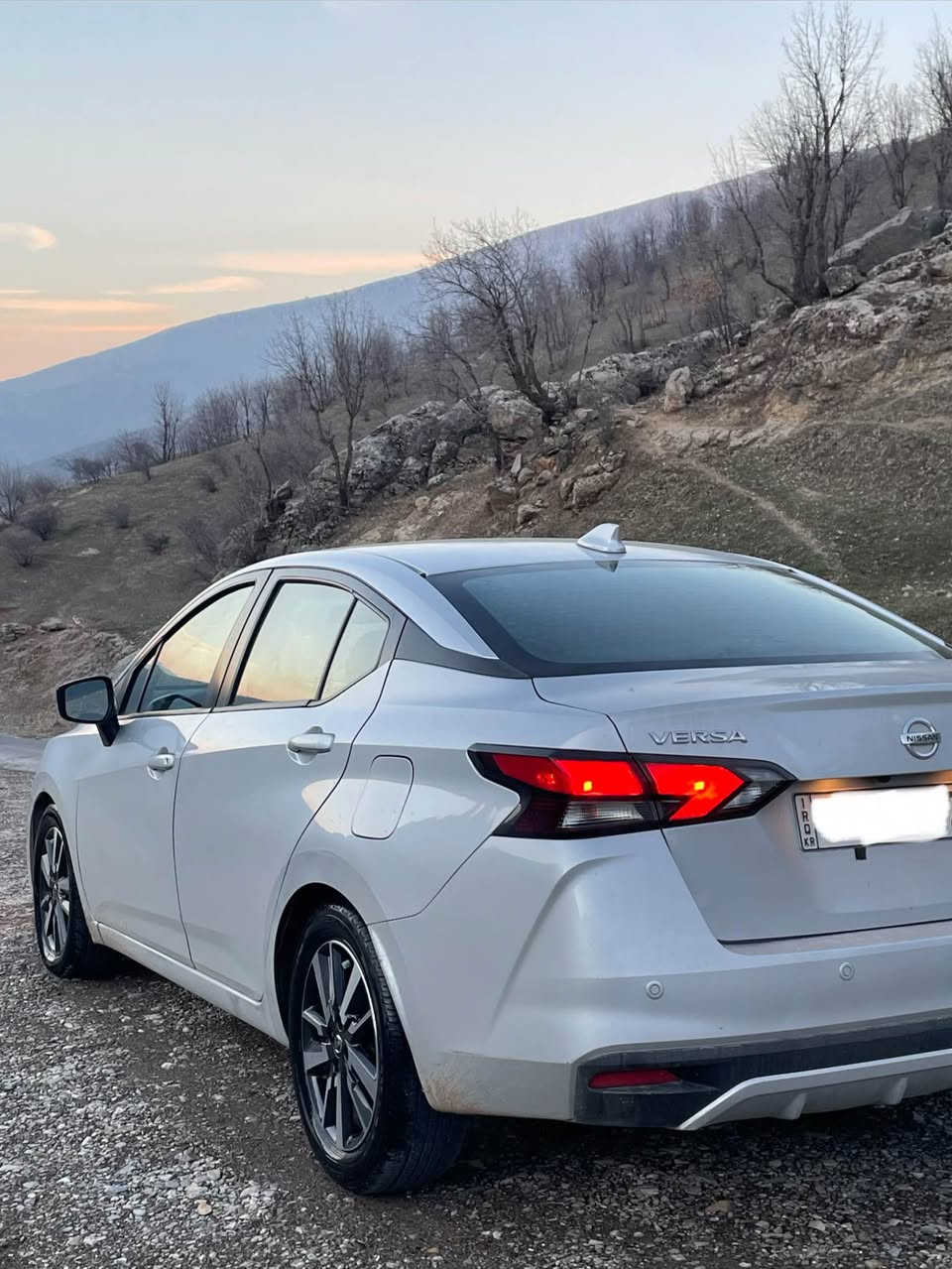 نیسان ڤێرسا ٢٠٢١ نمونە لە جوانی یەک پارچەی سبوخە بئ ناوو گرتن دەگە یەک بەس ساردی بستە ساردەکە بەس لە سۆنەر دیارە سەیارەکە ماشەڵای دەوئ لە جوانی ٢٥٠ مەسرەفی تیدا نیە رەقەموو سەنەوی هەمووی نوییە چوار تاوو ویلی لۆکی لەژێرە گیروو مەکینەو کارەبایەتی هەمووي بەشەرت ٤٨ هەزاری حقیقی رؤیشتوە رەقەم موبایل *********** سوران, أربيل
