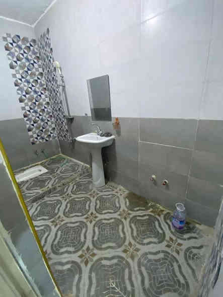 للأيجار في #السيديه❗️

مشتمل طابق اول معزول عزل تام مساحه 125متر 🔶

يحتوي على غرفه وصاله ومطبخ وخدمات ❇️

*يصلح سكن طالبات او موأضفات او عوائل *

الأيجار 500 الف قفل 🔒 

الموقع السيديه الضباط 📍

للأستفسار اكثر ☎️📞

***********
