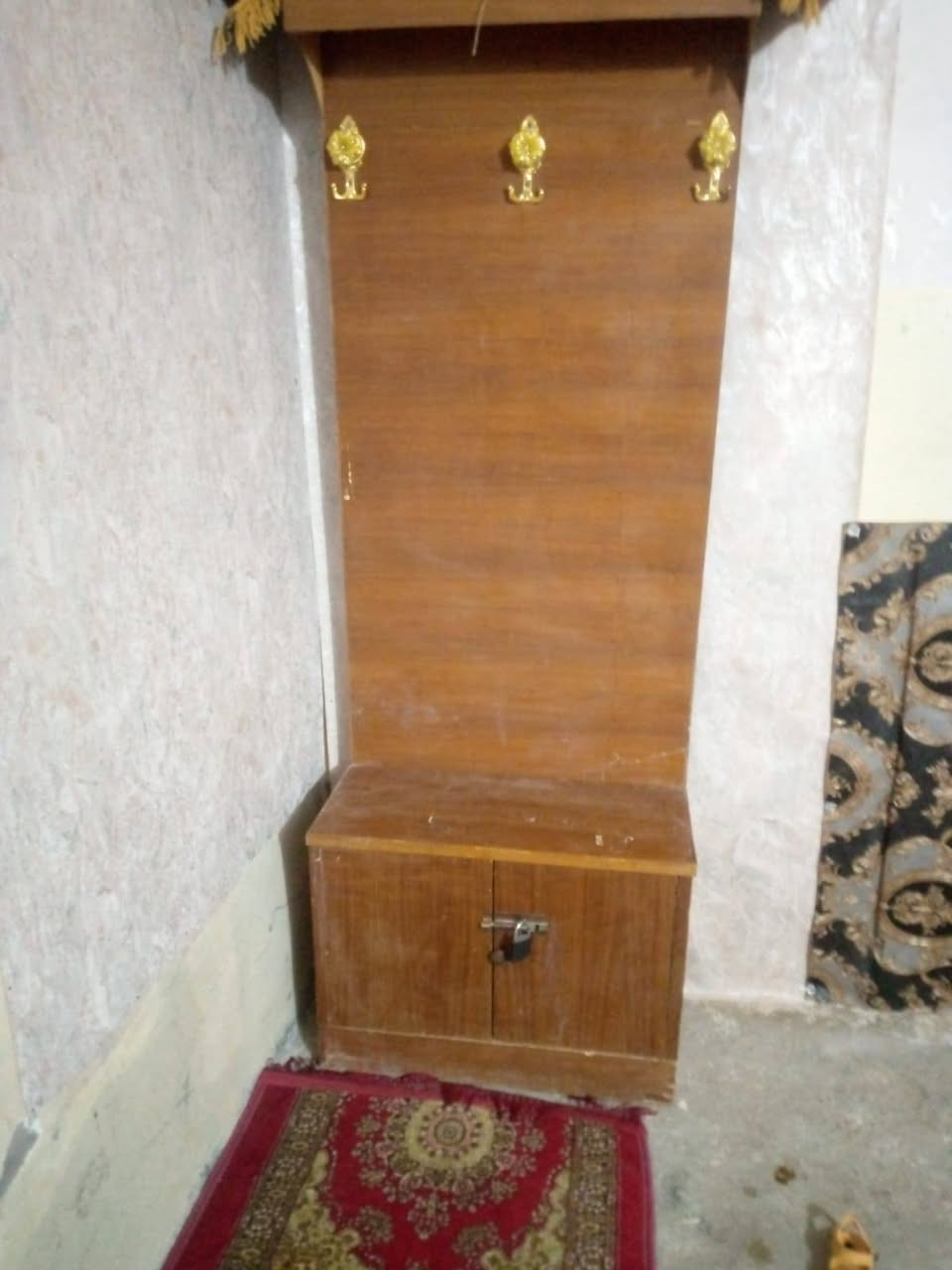 غراض للبيع كلمن وسعره للاستفسار خاص


**إذا كنت صاحب هذا الإعلان وتريد حذفه لأي سبب، رجاءا أرسل رسالة إلى الدعم الفني**