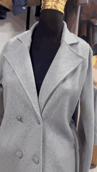 وصل الجديد 📣📣 توفر كوت نسائي جوخ درجة اولى  الطول 120  كمية محدودة وال...