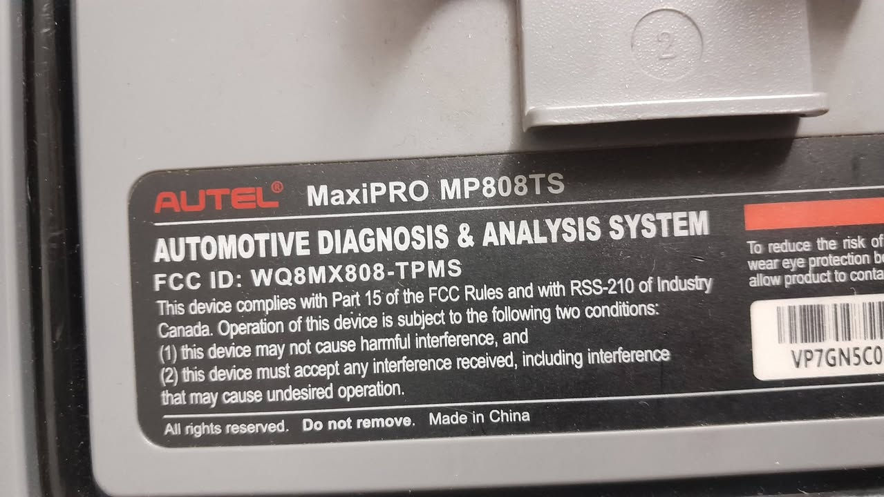 السلام عليكم 
جهاز فحص اوتيل ماكس برو 808ts للبيع 
ينتهي تحديثه بشهر الخامس 
يفحص ويبرومج حساس الاطارات وبي اوتو اوث 
قيم واخذ بما يرضي الله


**إذا كنت صاحب هذا الإعلان وتريد حذفه لأي سبب، رجاءا أرسل رسالة إلى الدعم الفني**