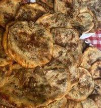 خبز عروك • ٨ قطع • باچر