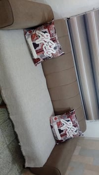 كنب • ٨ مقاعد • النواب