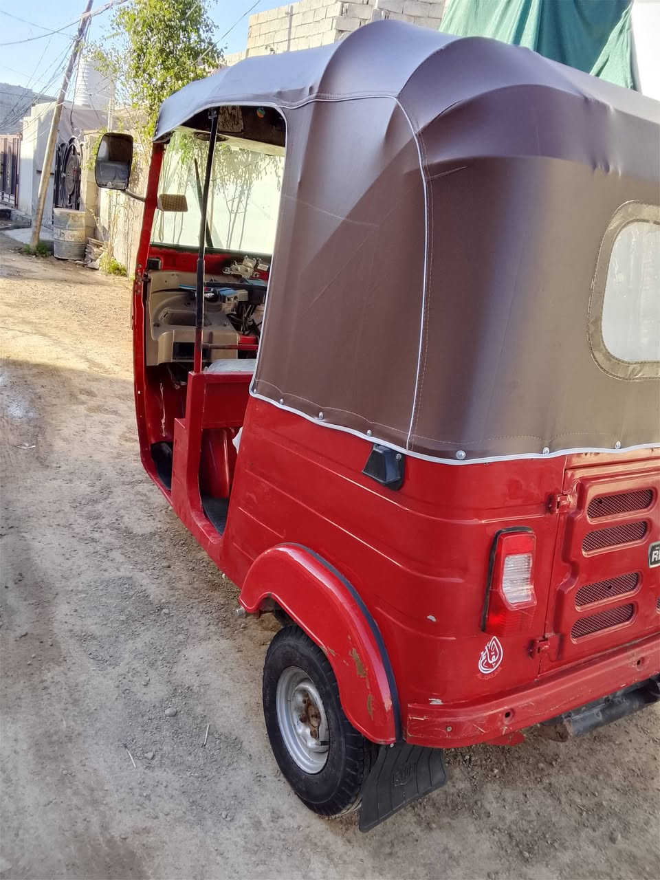 تكاتك 18 شهر 11 رقم وسنويه انگليزي بغداد تحويل ثاني يوم كامله مابيها اي نقص السعر 5200 وبيها مجال تعال خاص او اتصل ***********

مكاني/ بعقوبة الرحمه....?
