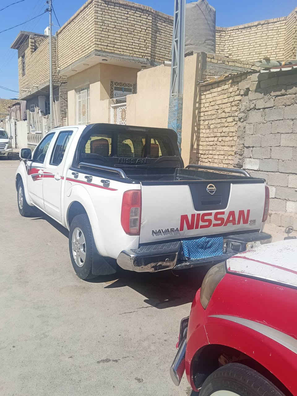 سلام عليكم 
لبيع نيسان نيفارء 
سياره موديل 11 
سنويه ماصاقطه 
رقم ذي قار انكليزي دولي 
سياره مكفوله من العيب الشرعي 
السعر ب100 وبيه مجال  
مكان السيارة الناصرية مركز 
الاتصال على الرقم 👇🏻او مراسله موجود 
***********
