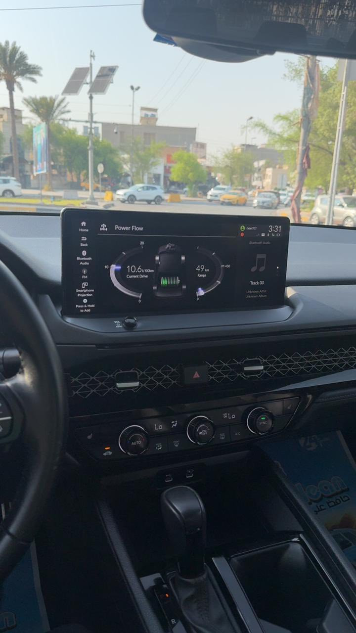 هوندا اكورد 2023 فئة سبورت هايبرد الفول
رقم بغداد السياره مرقمة وجاهزة باسمي بس تحويل 
ماشية 27 الف كيلو 
سياره حادثها موضع معابر حتى دعامية نفسها 
مبدل بس بنيد فقط
واجت من امريكا بيها كلير صفحه الراكب 
السياره بعد احلى من صور 
ضفتلها فچوج بريمبو 
وضفتلها انارة داخلية ب250 الف كامله ع سياره
وعليها نانو بيه ضمان 7 سنوات 
وسياره انطلاقيتها تخبل 
تجي تدفئة كشنين وتحكم كهربائي هم كشنين 
السعرة 185 يعني شدة و85 وبيها مجال بسيط
سياره مكانها البصرة / مجمع الامال 
للاتصال او واتس 
***********
