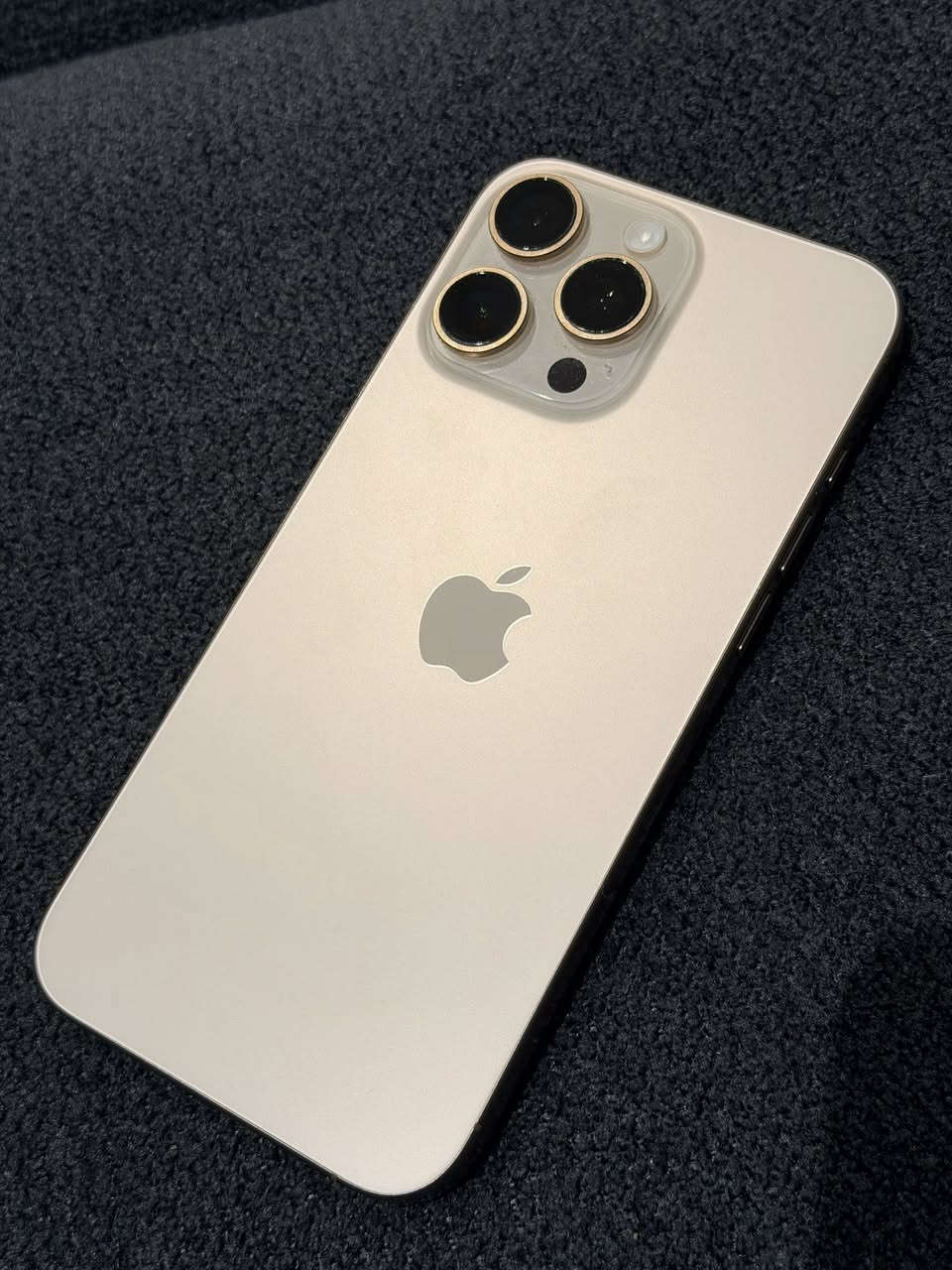 ايفون 16برو ماكس 512GB
نظافة 100% 
‏1200$
اربيل 
***********
