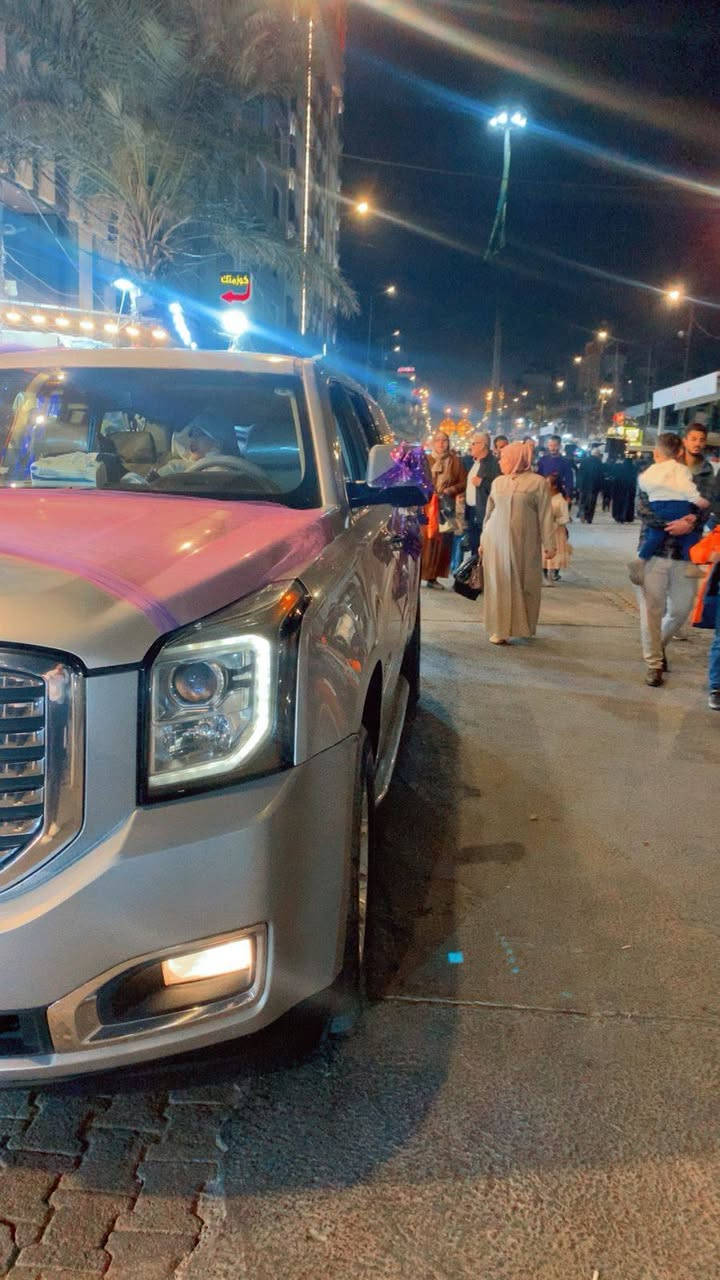 السلام عليكم جمسي يوكن مديل 2015 خليجي طبله جاهزه للشغل رقم اربيل أجره هزه جديده بيهه جاملغ خلفي صفحه سايق بارد ول باب مصبوغ بس ول باقي مكفول سعر 275 مكاني بغداد جميله ***********
