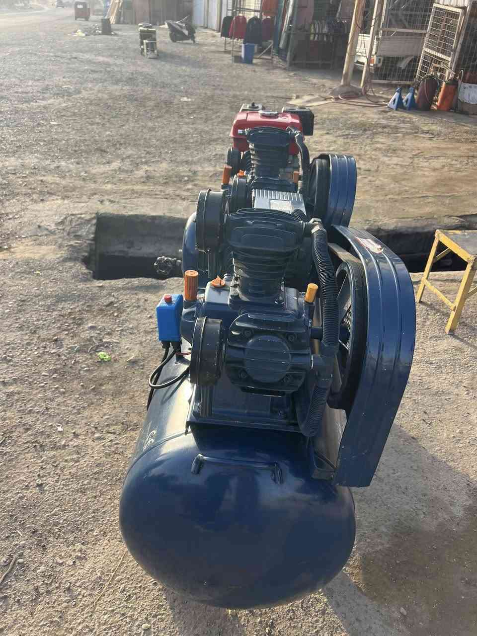 سلام عليكم
بطل هواء حجم300لتر شغال 
سعرة550الف مكاني بغداد حي البتول قرب الجسر الفرنسي 
الرقم ***********
