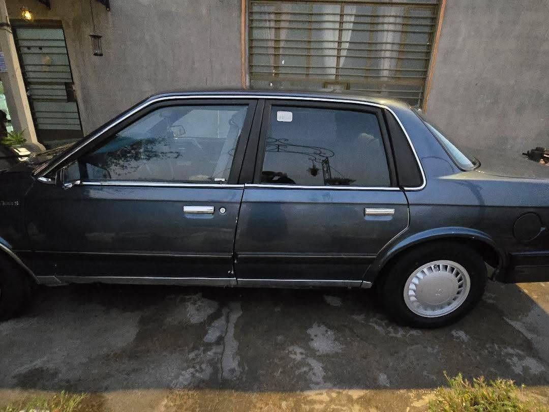 #بيع_مراوس

السعر  46$ قابل للتفاوض

اولدز موبيل 🥇

الموديل 1990

شاشة  اندرويد Car play

محرك 3400 جديد حاوية

كير 440 ميكانيكي 

صدر جاهز

دواخل 80%

صبغ عام جمالية بدون ضربة 
 باسمي تحويل مباشر
 موقعها بغداد الكرخ 
للاستفسار واتس اب او اتصال
*********** بغداد, العراق
