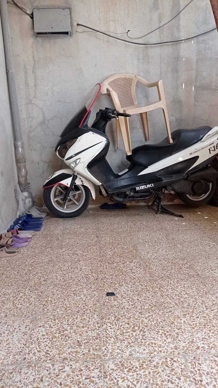 فحم في فحم شراي خابرني
***********
او راسلني
