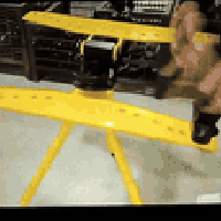 معواج هيدروليكية • معواج يدوية وكهربائية • توصيل لكل العراق