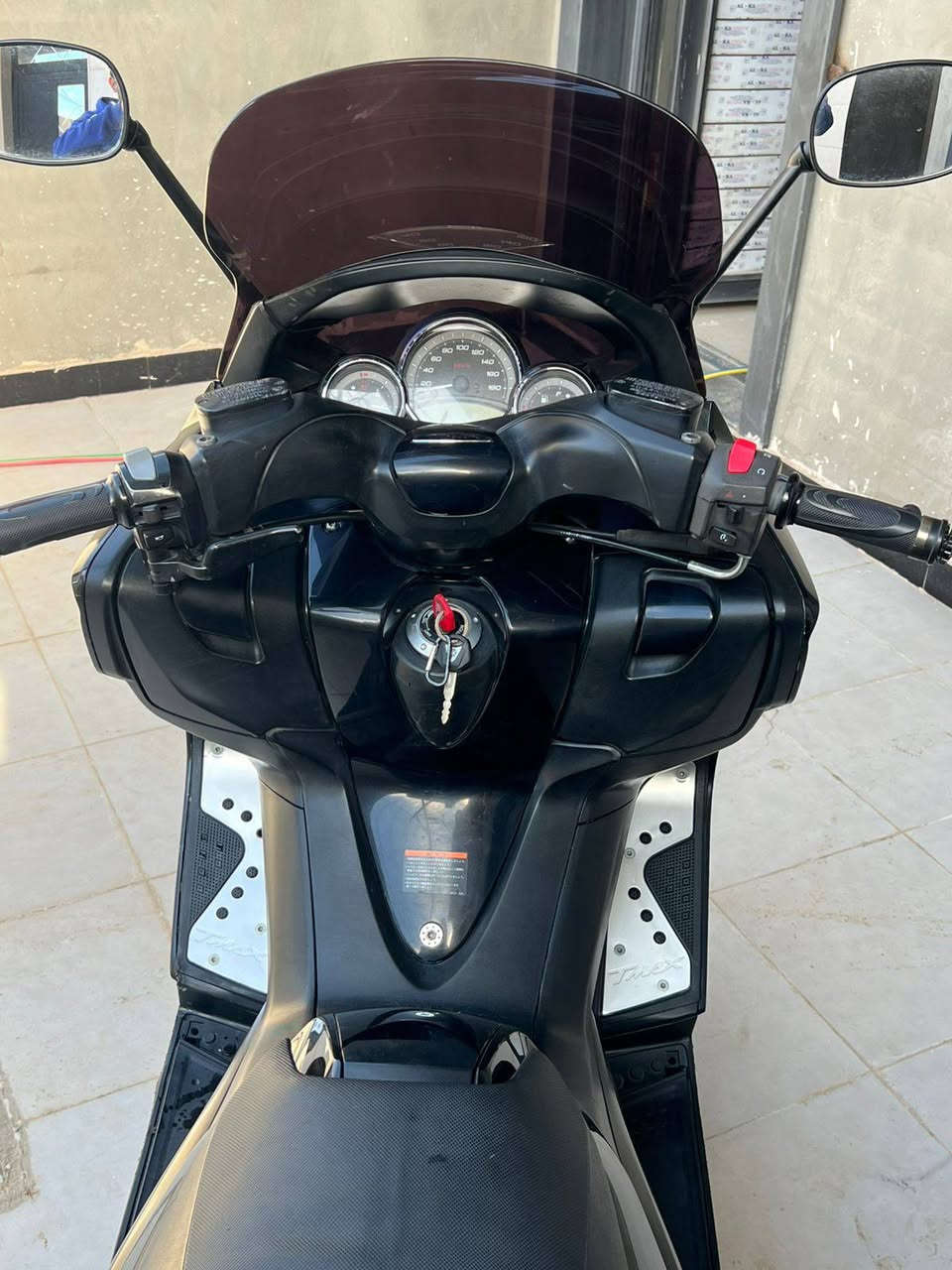 تي ماكس للبيع 11 كفاله شوفت عينك النظافه جيب فيتر وافحص من كلشي 38وبيه مجال واذا رقمي *********** بي واتساب والخاص مفتوح بس مو شراي لاةتعبني رجائن
