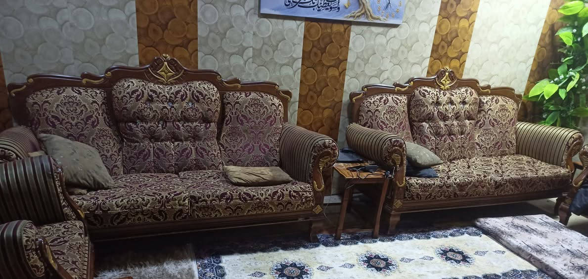 للبيع تخم قنفات ملكي مصري 10 مقاعد عدد 6 قطع سعر 270 للاستفسار على هذا رقم ***********
