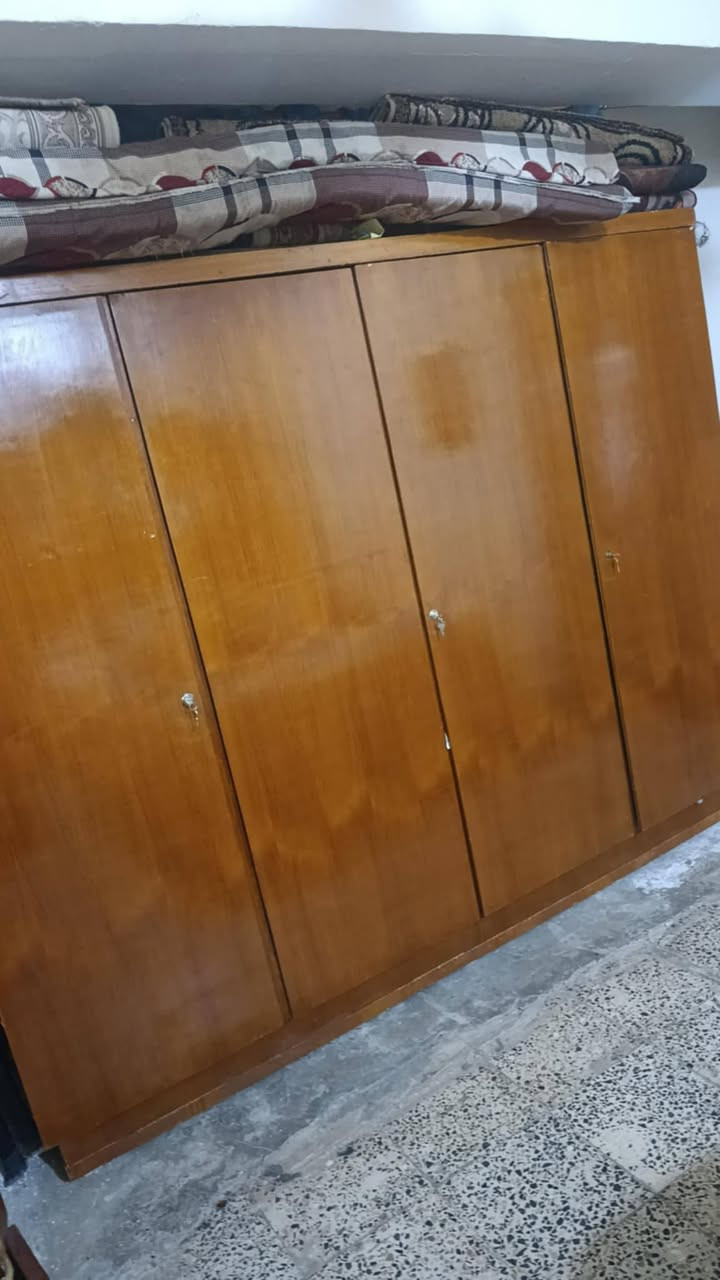 ودوشك كلش  جبير وطبي وضغط عالي عرض  ٢٠٠طول ١٨٠العلو ٣٦سم.العنوان تكريت يم المجلس


**إذا كنت صاحب هذا الإعلان وتريد حذفه لأي سبب، رجاءا أرسل رسالة إلى الدعم الفني**