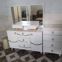 غرف نوم • شبه جديد • وحدتين