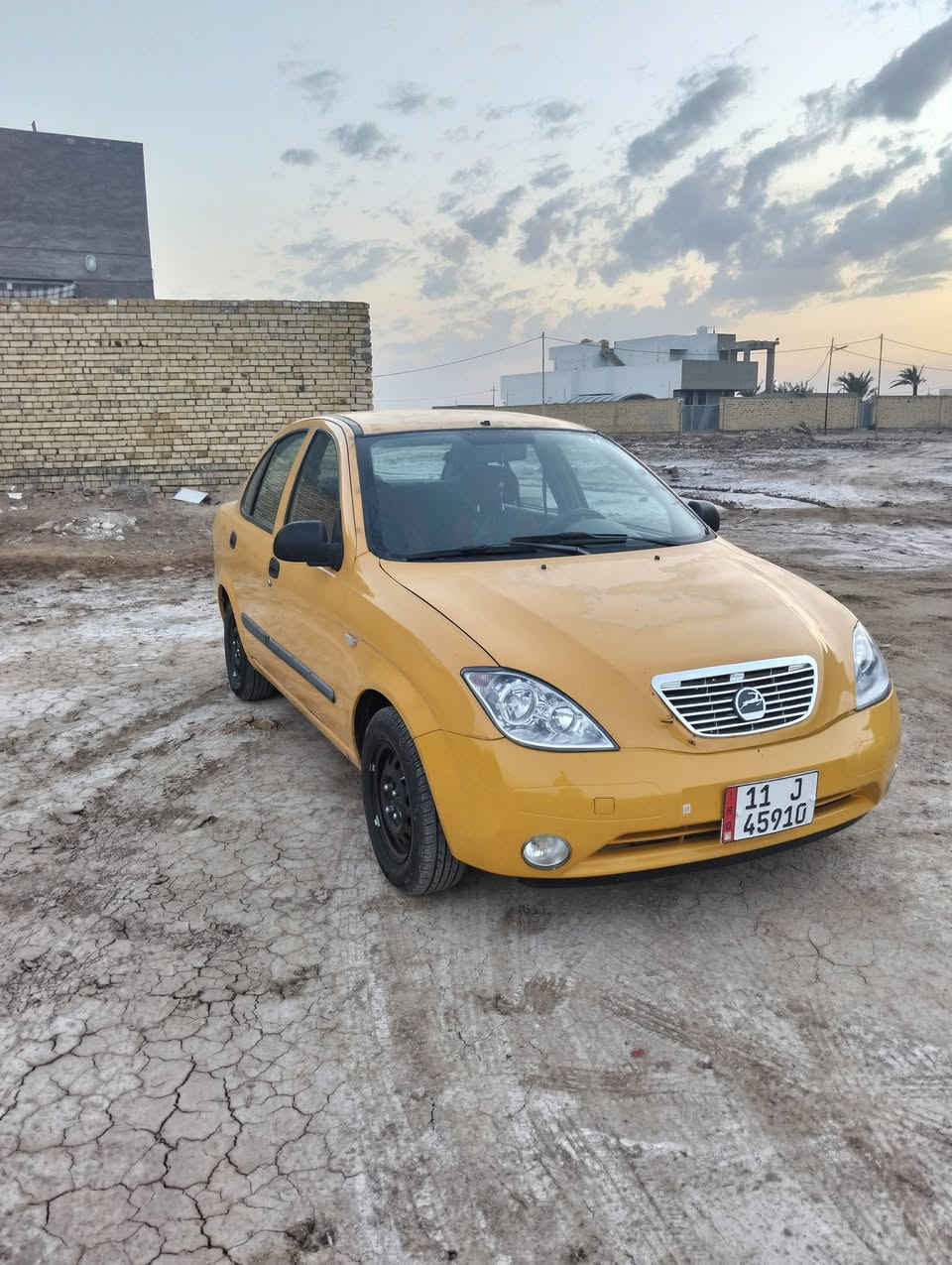 مرحبا ..
2015

مكفولة من كلشي

تراي للبصرة

مكاني واسط

مراوس فقط مع خصوصي 

بيع مابيع مراوس مع خصوصي فقط
***********
