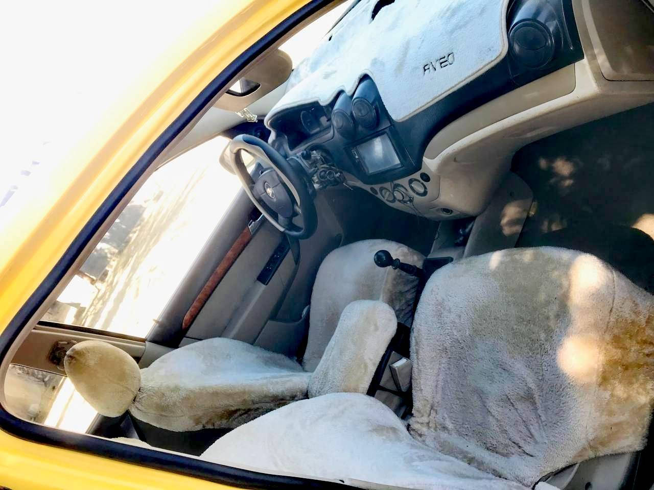 للبيع موديل 2010 بيهه قاصرين عليهه هيئه 650 عالمشتري جاهزه ماعايزه برغي بيهه طخه بالجاملغ الخلفي السعر ب28 بيهه مجال جدا بسيط
*********** مكان السياره نجف
