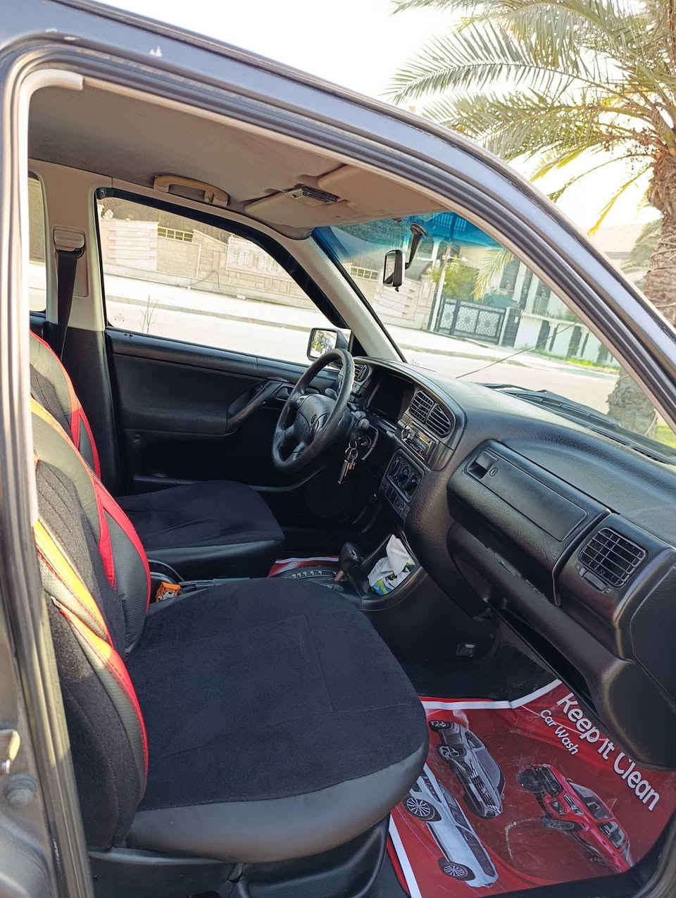 للبيع كولف فنتو
موديل 1992 
محرك 2000
محرك وكير جيد جدا
كير اوتماتيك
تبريد شغال ثلج
صدر جديد
كهربائيات كله شغاله
اي نقص مابيهه
بدون ضربه 
سنوية جديدة
رقم بغداد انكليزي باسمي
السعر 48 وبيهه مجال بسيط
المكان بغداد السيديه
للإستفسار ***********
***********
