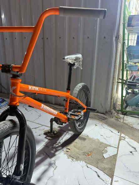 سلام عليكم بايسكل بي ام اكس لون مميز ونضيف سعر 180وبب مجال قليل شراي يتصل على هذا رقم ***********
