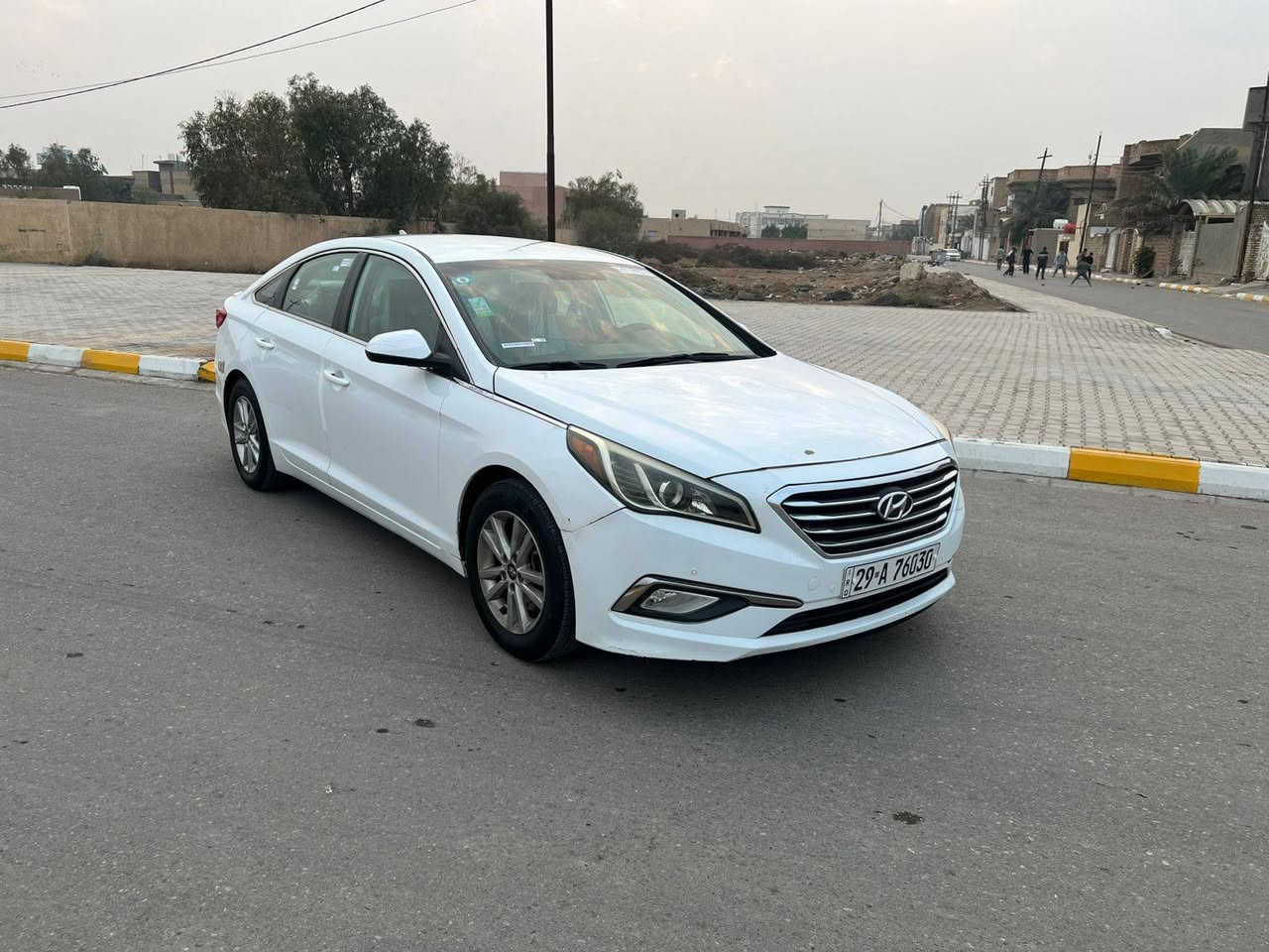 السلام عليكم سوناته موديل 2017وارد أ مريكي سياره مكفوله من ضربه وتبديل ضره دعاميه مامي وهنا بلعراق صاره بيه صبغ اثر تكشر تقريب 3 قطع وباقي سياره مكفوله سياره جاهز من تخم تاير من حداد مامي خلفي مكينه وكير مكفولات ماشيه 120  موصفات نص فوال رقم سياره واسط مشروع وطني سنويه جديده ورقم جديد وهزه جديده تحويل مباشر مكان سياره بواسط سعر 113 رقم تلفون ***********رقم ثاني ***********
