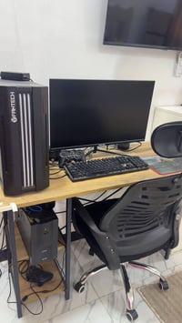 🖥️ Gaming PC متكامل للبيع 🔥 📌 المواصفات:  • المعالج: Ryzen الجيل الراب...