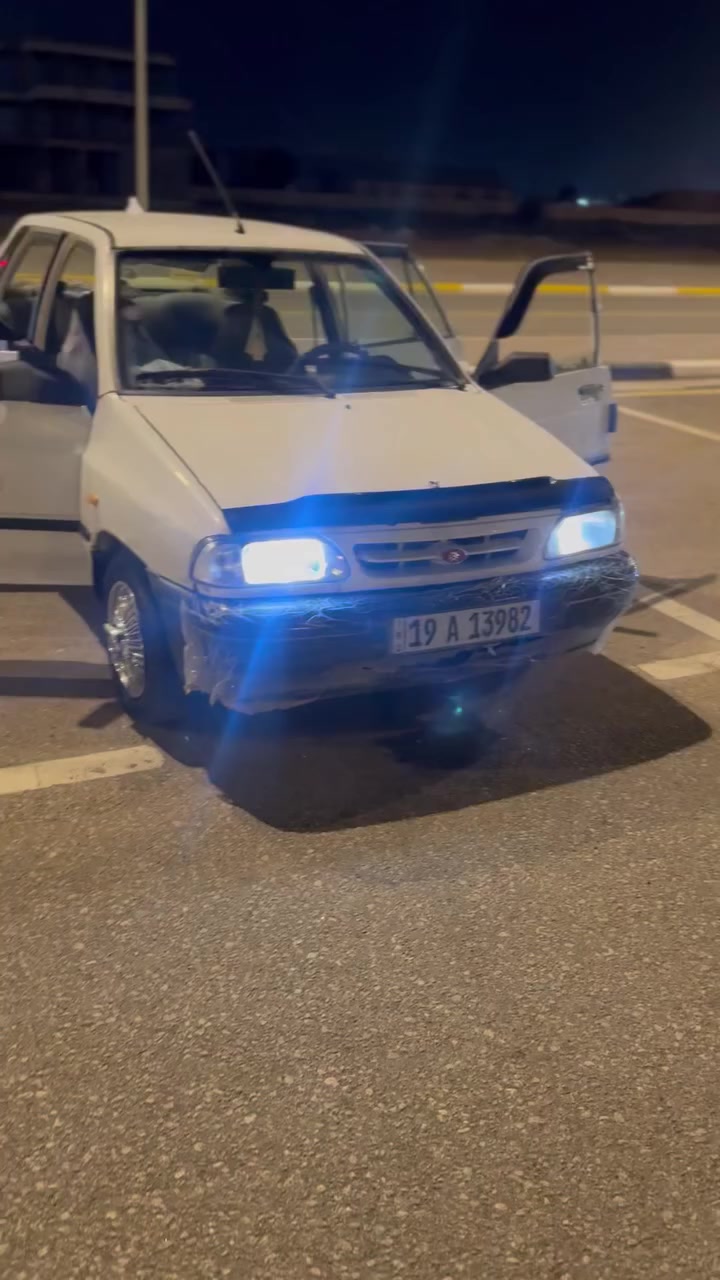 السلام عليكم اخوان
سايبه 2011 اللبيع
كير ومكينه كفاله
تبريد شغال
تخم تاير جديد
تخم حداديه جدد
سنويه بسمي 
رقم انكليزي كربلاء
السعر 32 وبيها مجال بصيط

***********
