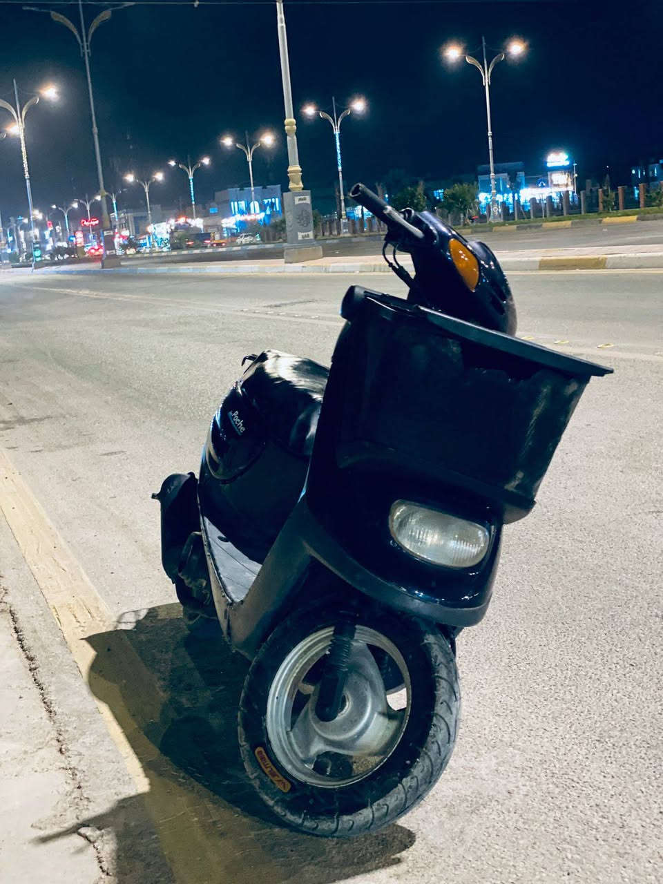 السلام عليكم دراجه منغولي للبيع دراجه نضيفه لاخر حبايه كامله كلشي متحتاج سعر 300 وبيها مجال بسيط متواجد خاص *********** رقمي للستفسار
