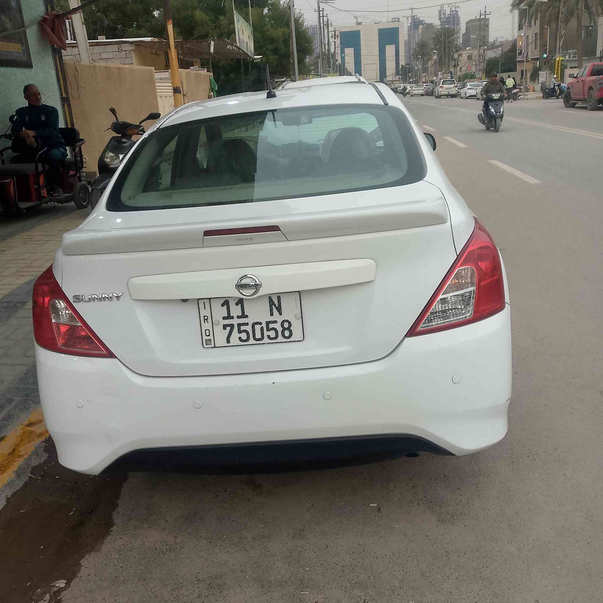 سني هندي موديل 2020 السياره جديده تخم تاير دوشمه جديده السعر 110ورقه هاتف ***********
