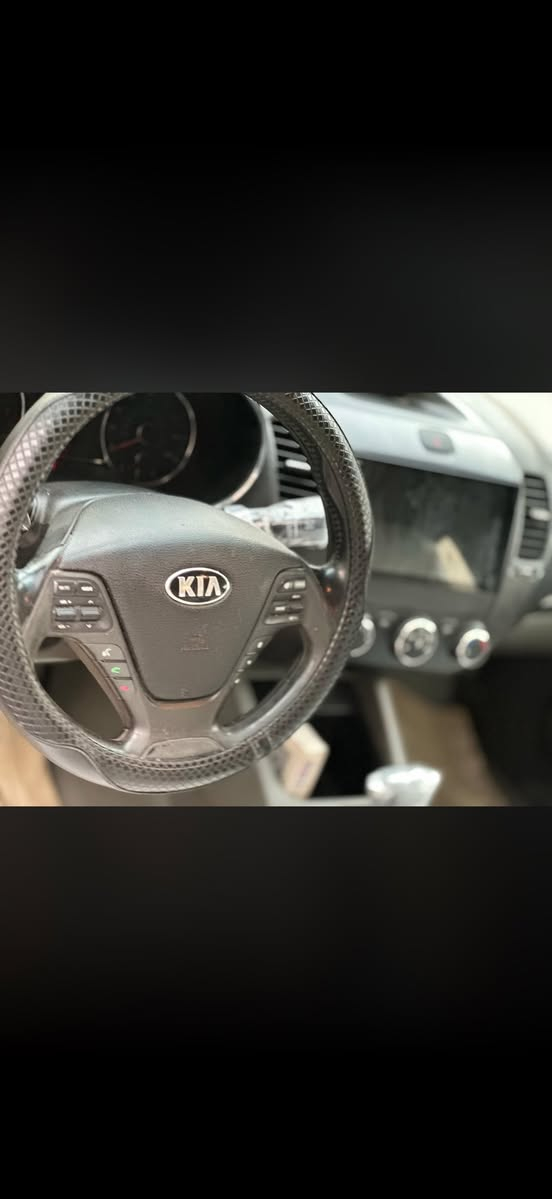 فورتي البيع قسط موديل 2016 وراد امريكي صبغ جاملق خلفي وشويه تكم بس مقدمه 60 وكل شهر ٣ ورقات السعر الكلي ١٤٠ بغداد بلديات ***********
