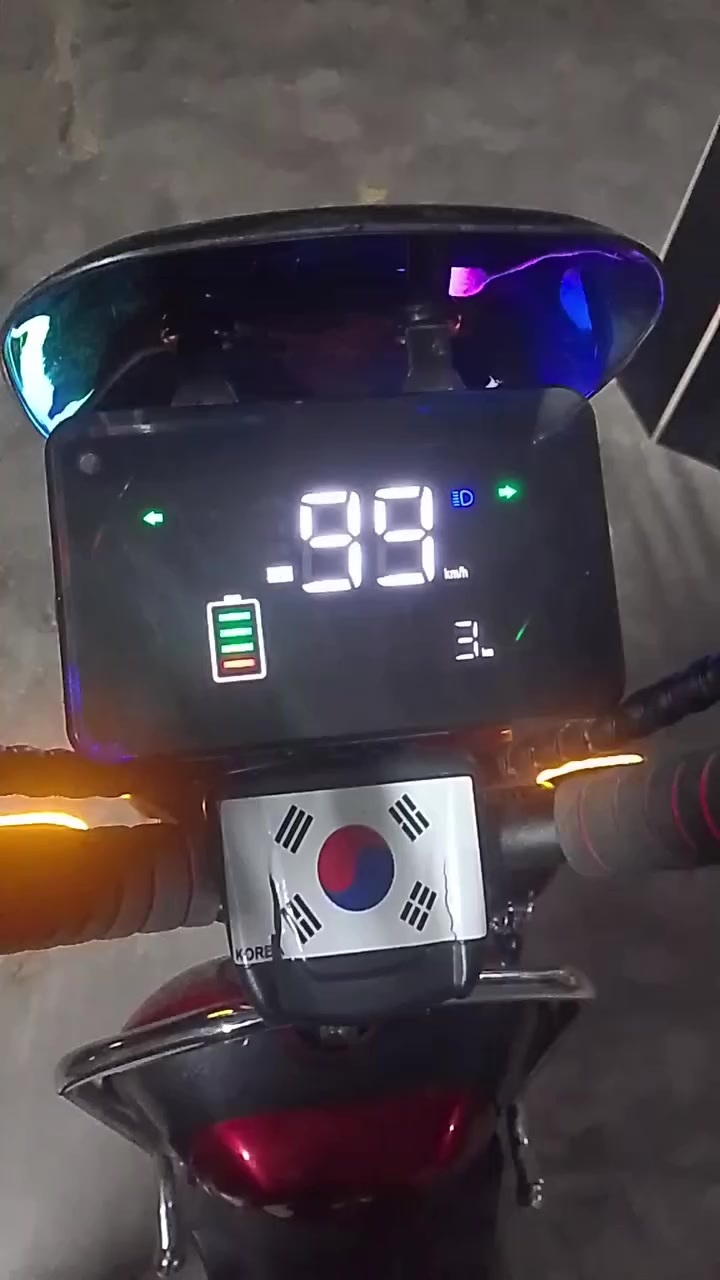 دراجى لبيع حجم 20 المحرك مالتها4000 /5بطاريات مستعمله المدى7ايام العنوان الطارميه منطقه الشيخ حمد السعر500قفل الرقم كورك‏ ‪0750 056 3479
