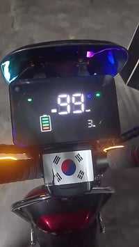 حجم٢٠ • محرك٤٠٠٠ • بطارياتمستعمله