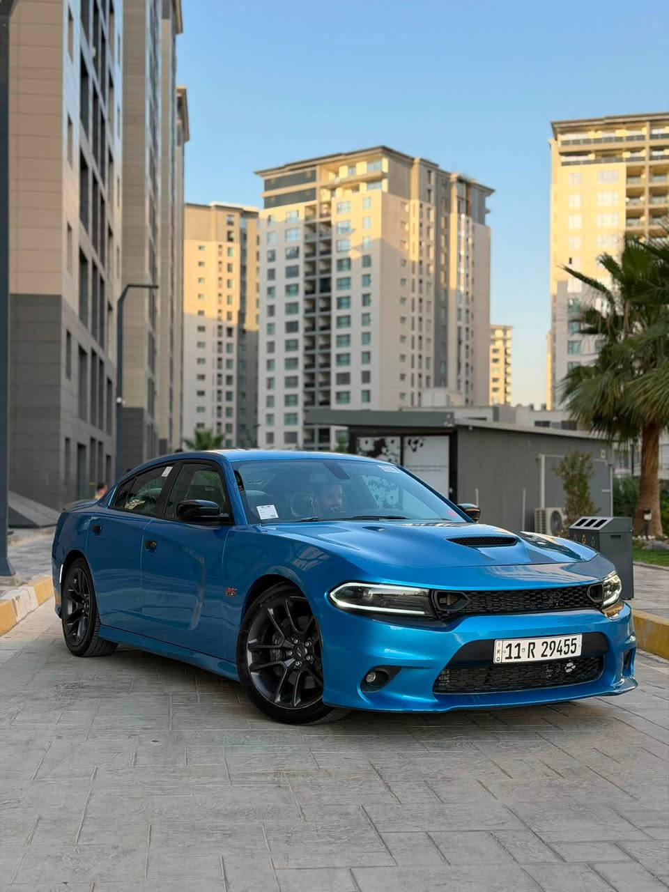 السلام عليكم
للبيع او المراوس 
جارجر 2023 بحرية 🩵💙
ماشية 18 الف ميل 
محرك 6400 
حادثها جاملغ وبنيد صور الحادث مرفقة 
بصمة 
تشغيل عن بعد 
كرسي كهرباء 
تدفئة كشنات وستيرن 
مود درايف 
مود SRT
تخم تاير جديد 
مبرمجة كاملة يم صادق المياحي 
جاهزة للاخير مناقصها شي 
هزة ورقم جدد باسمي 
السعر 235 بيه مجال 
بغداد حي الجهاد  
***********
