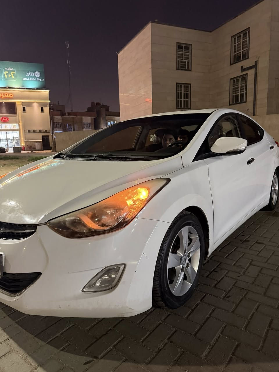 للبيع النتره افانتي
موديل 2010 جديدة كلش حداده طوبه تخبل تبريد تدفئة كير محرك كفالة
مرايات كهربائيات السيارة كصه جنطه شغل مضبوط متومة ارقام وسنويه للبيع 57
 للبيع او مراوس 
المكان البصره
***********
