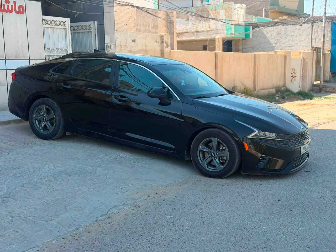 سلام عليكم للبيع كي فايف موديل 2021
وارد امريكي حادثها فقط باب الصدر والباب الخلفي كلير الباقي كفاله بجم كبس بدون دواخل سياره جاهزه للخير اي نقص مابيها رقم الدولي تحويل مباشر موصفاتها معروفه كامره خلفيه شاشه كبيره سايد بريك دكمه سعرها 130 وبيها مجال ***********
