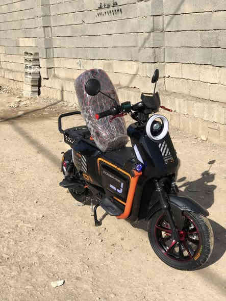 للبيع 
فول موصفات ضمانة اسبوع بعد البيع 
طياره ارضيه F15
بطاريه ليثيوم 72V
سرعه 99 الحقيقي65
شلعه ومعدا قوي فولل 
تقطع مسافه 65￼￼￼￼￼كيلومتر حقيقي 
من شركه Korea mr
للستفسار واتساب 
***********
مكاني كركوك وتوصيلها اكل المحافضات موجود 
سعرها مليوم و150الف //1,150,000الفً
