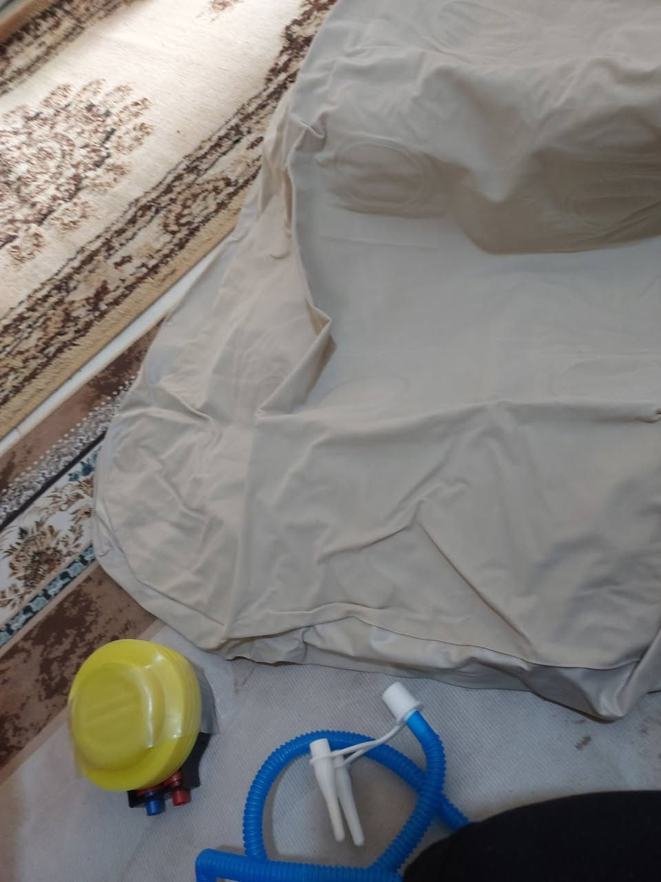 دوشك نفخ للسفرات السطح مخملي مقاوم للماء والانزلاق الاسفل مصنوع من مادة مقاومة ضد الثقب الطول ٢٠٠ سم العرض ٨٠ سم السعر ١٥ الف توجد خدمة توصيل للمحافظات ٥ الاف


**إذا كنت صاحب هذا الإعلان وتريد حذفه لأي سبب، رجاءا أرسل رسالة إلى الدعم الفني**