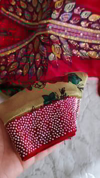 ملابس نسائية • زيرفان • مقاسات L-XXL