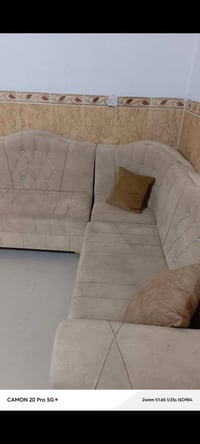 كنبة • صوفا • أثاث