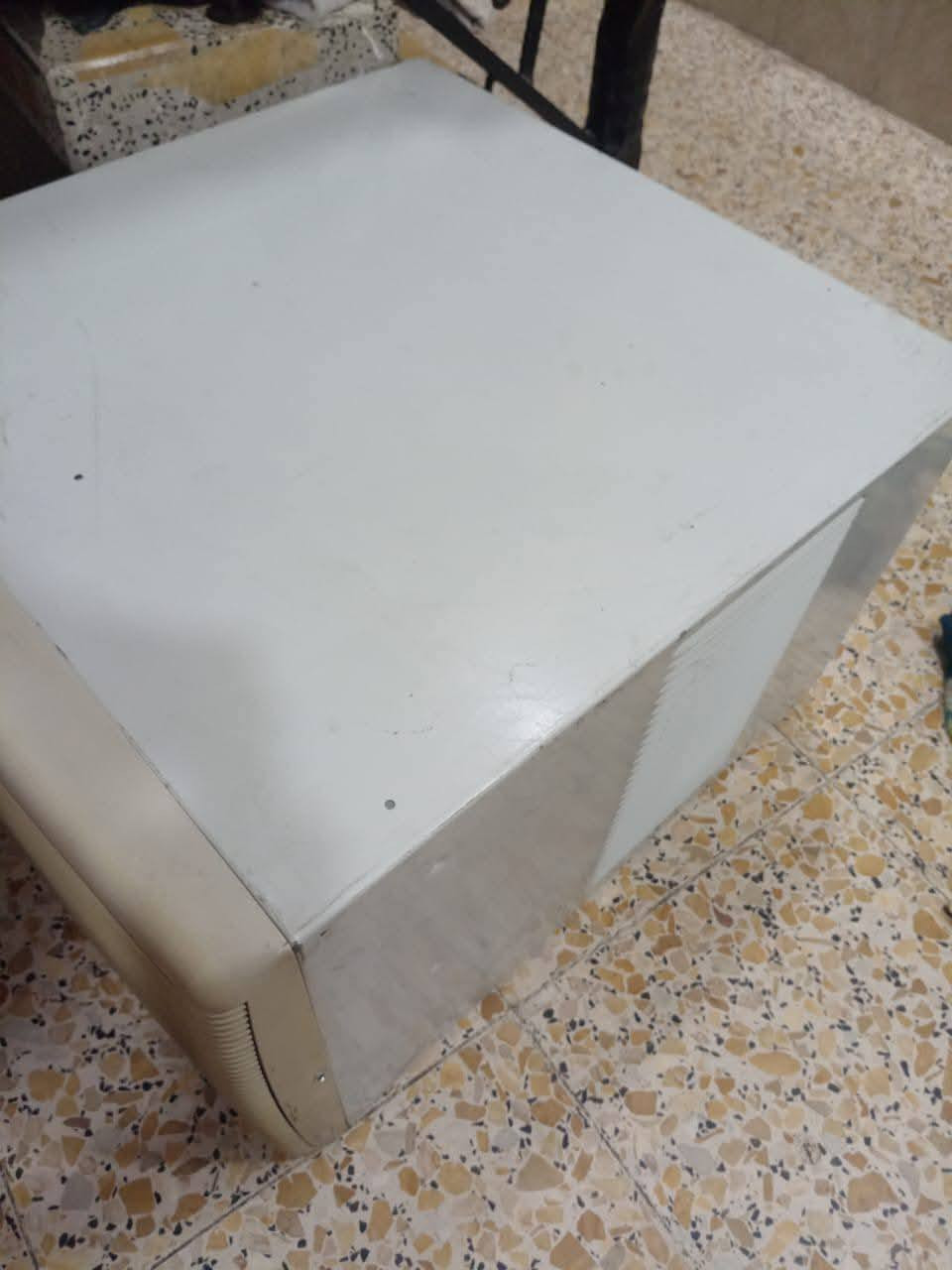 مكيف هواء جديد ٢ طن للبيع بسعر ٢٠٠الف لتواصل الاتصال على الرقم التالي 
***********
