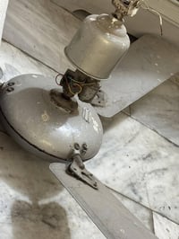 يوشا هندية • عاطلة • كوم حديد