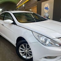 مكلف بالنشر سوناتا 2012 خليجي مكفول ما عدا بارد بالجاملغ الامامي عكس ا...