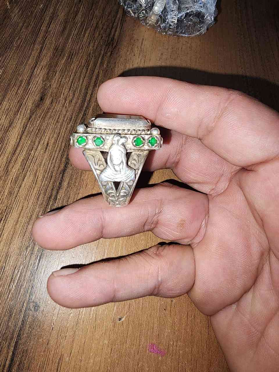 جزع يماني قديم صياغه يدوي ثقيل


**إذا كنت صاحب هذا الإعلان وتريد حذفه لأي سبب، رجاءا أرسل رسالة إلى الدعم الفني**