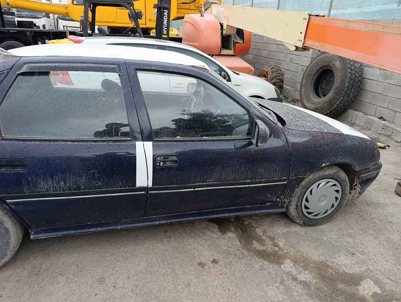 ئۆپل ڤیکترا مەکینە 20 ئارم پلاستیک سلیمانی بەشەرت تەقەو رەقە مەزبوت کارەبای مەزبوت ناو داخیلی جوان و ریکە 
 مۆدێل 90  نرخی 18 و مەجال ..... هەمووشتیکم نوسیوە  موشتەریی تەلەفۆن بکە ***********   لەهەولێرم
