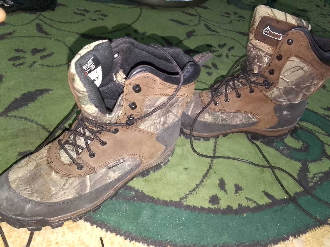 السلام عليكم..  للبيع بسطال سيفتي البوز مالته حديد وثگيل اخذته جديد قبل اسبوع الله شاهد وماملبوس سعره 50 قياس 46
هذه رقمي ***********
