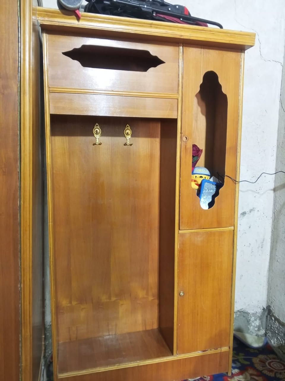 للبيع نقص التخته بس مكاني كوفه ***********
